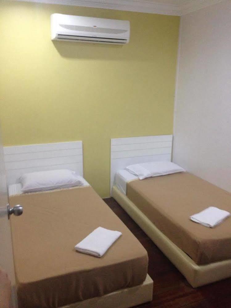 Voyage Cottage Lodge Malacca Exterior foto