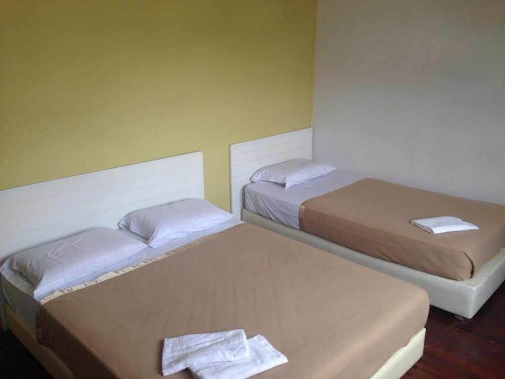 Voyage Cottage Lodge Malacca Exterior foto